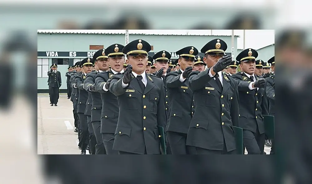 PNP confirmó que 510 alumnos de Escuela de Suboficiales estaban contagiados, pero cifra real es de más de 1.000 casos. Foto: El Peruano PNP confirmó que 510 alumnos de Escuela de Suboficiales estaban contagiados, pero cifra real es de más de 1.000 casos. Foto: El Peruano