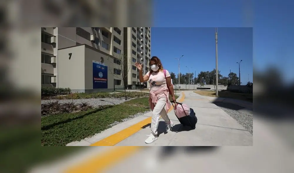 Para su salida, fueron sometidas a una prueba molecular y a aislamiento por siete días. Foto: EsSalud Para su salida, fueron sometidas a una prueba molecular y a aislamiento por siete días. Foto: EsSalud