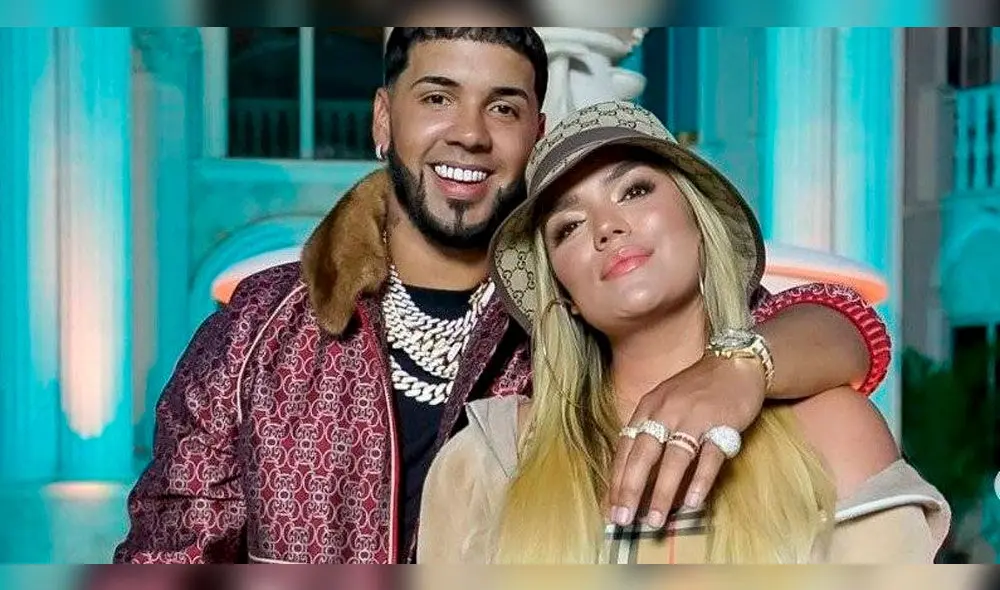  Anuel AA anuncia que Karol G ya es su esposa [VIDEO]