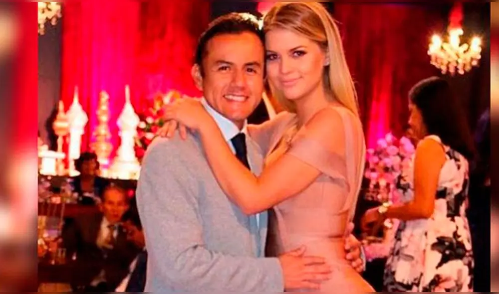 La empresaria le rogaba a Richard Acuña para que deje ser congresista.