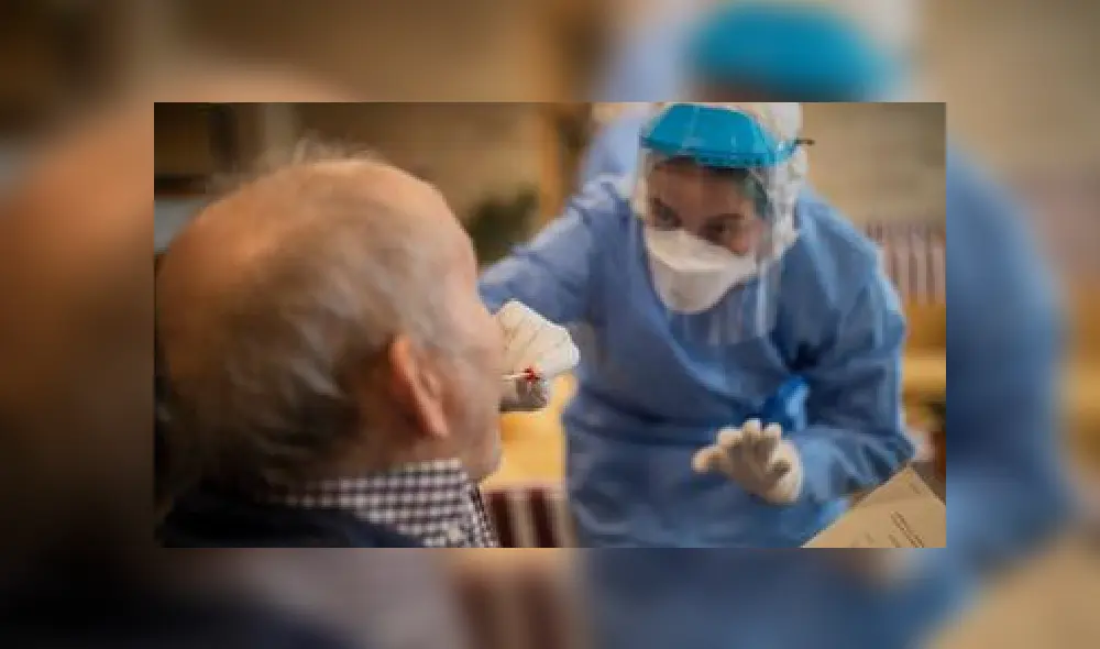 El anciano de 73 años le lanzó piropos a la trabajadora, y tras ser rechazado, le tosió en la cara. (Foto: referencial) El anciano de 73 años le lanzó piropos a la trabajadora, y tras ser rechazado, le tosió en la cara. (Foto: referencial)