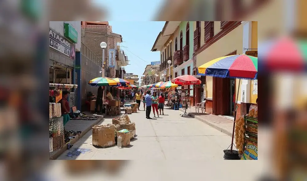 Artesanos pretenden continuar en las vías públicas. Foto: La República.
