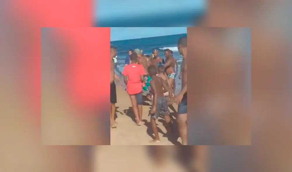 Desliza hacia la izquierda para ver a la enorme anaconda que se hizo viral en YouTube. Desliza hacia la izquierda para ver a la enorme anaconda que se hizo viral en YouTube.