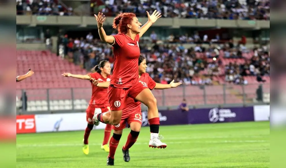 El fútbol femenino estaba en ascenso el 2019, la pandemia lo ha detenido todo. El fútbol femenino estaba en ascenso el 2019, la pandemia lo ha detenido todo.