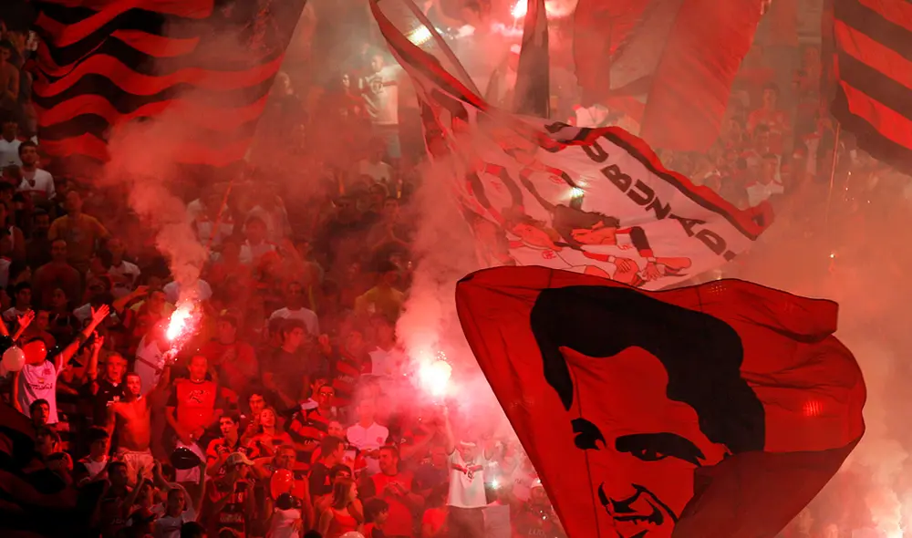 Conmebol anunció las prohibiciones y medidas de seguridad para la final de la Copa Libertadores 2019. | Foto: EFE Conmebol anunció las prohibiciones y medidas de seguridad para la final de la Copa Libertadores 2019. | Foto: EFE