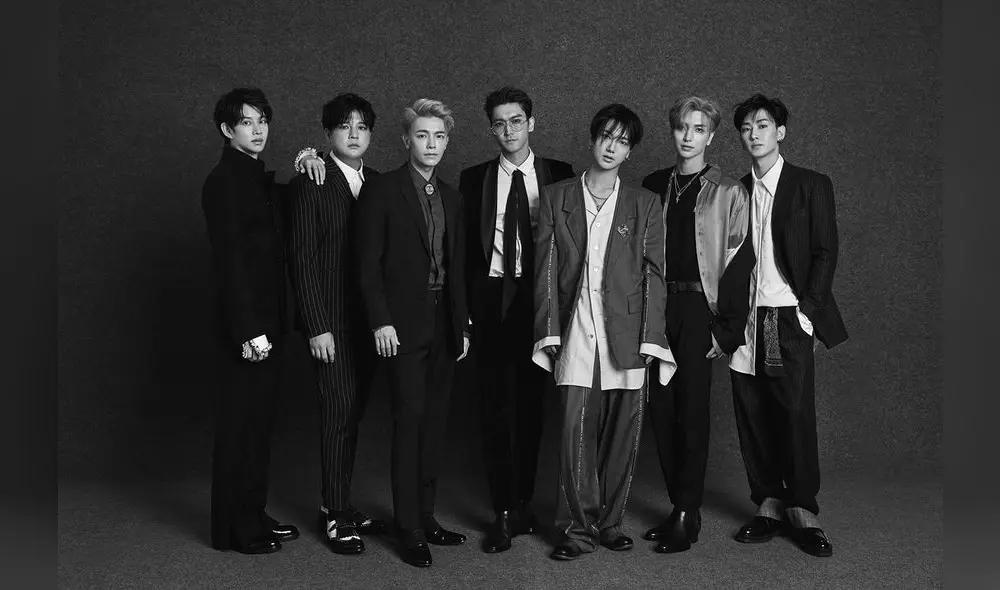 SUPER JUNIOR recuperó el primer lugar en noviembre del 2017, con su octavo álbum Play.