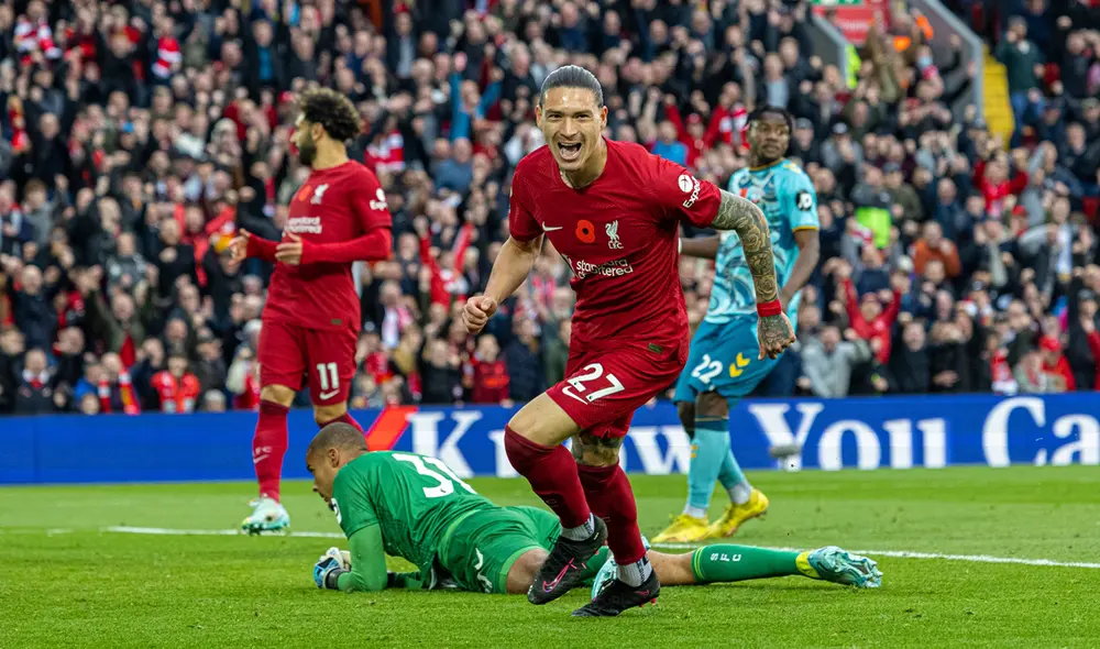 Liverpool gana al Southampton en Anfield y escala posiciones en la Premier League. Foro: @liverpool Liverpool gana al Southampton en Anfield y escala posiciones en la Premier League. Foro: @liverpool