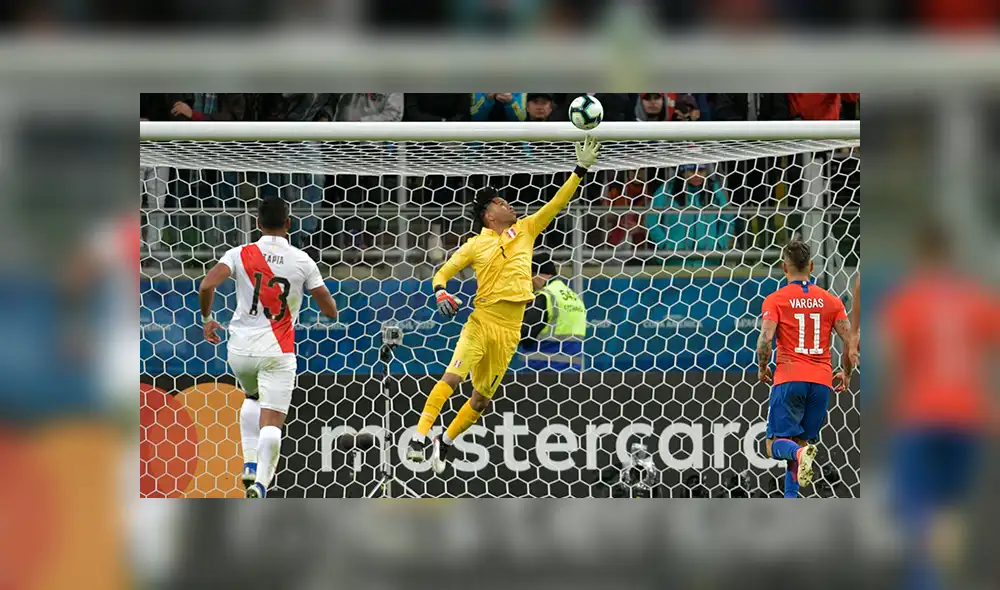 Pedro Gallese no se quedó callado y lanzó fuertes declaraciones contra el chileno Eduardo Vargas.