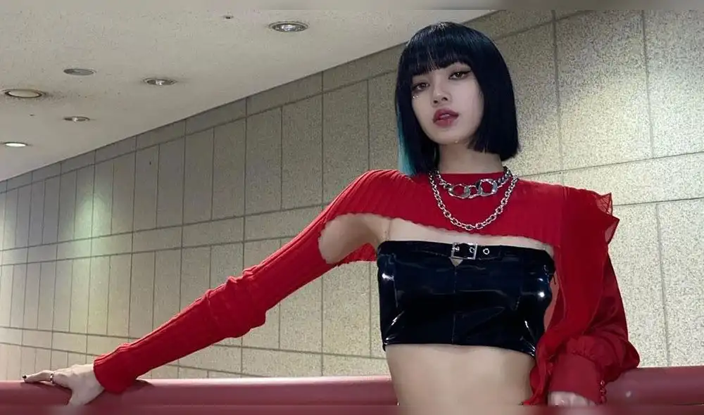 Desliza para ver más fotos de Selena Gomez y Lisa de BLACKPINK. Créditos: Instagram