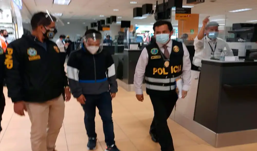 Investigado fue detenido en aeropuerto Jorge Chávez de Lima. Foto: Fiscalía