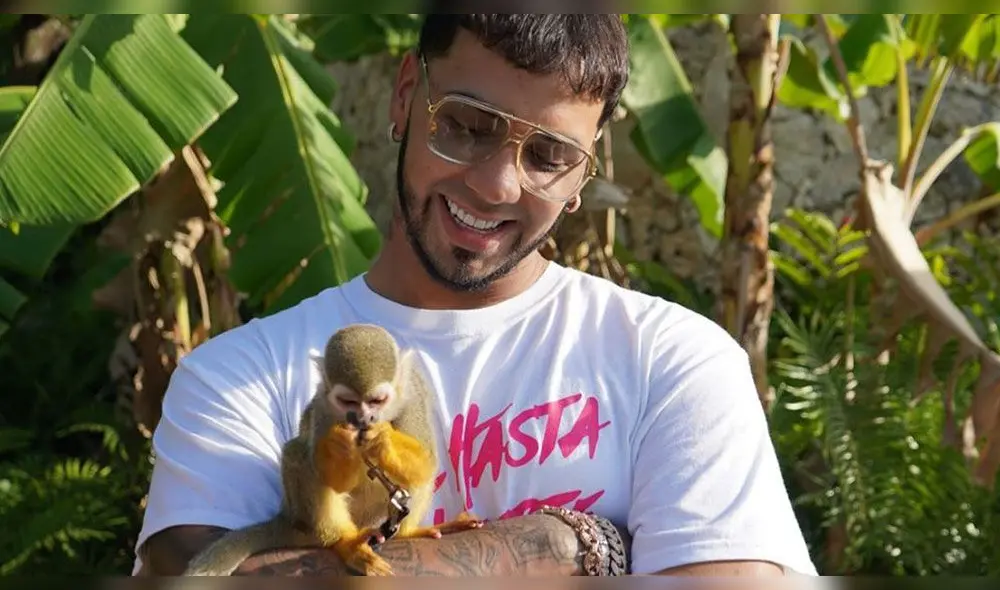 La pareja de Karol G se muestra en un lujoso auto tras el éxito en vistas de último videoclip La pareja de Karol G se muestra en un lujoso auto tras el éxito en vistas de último videoclip