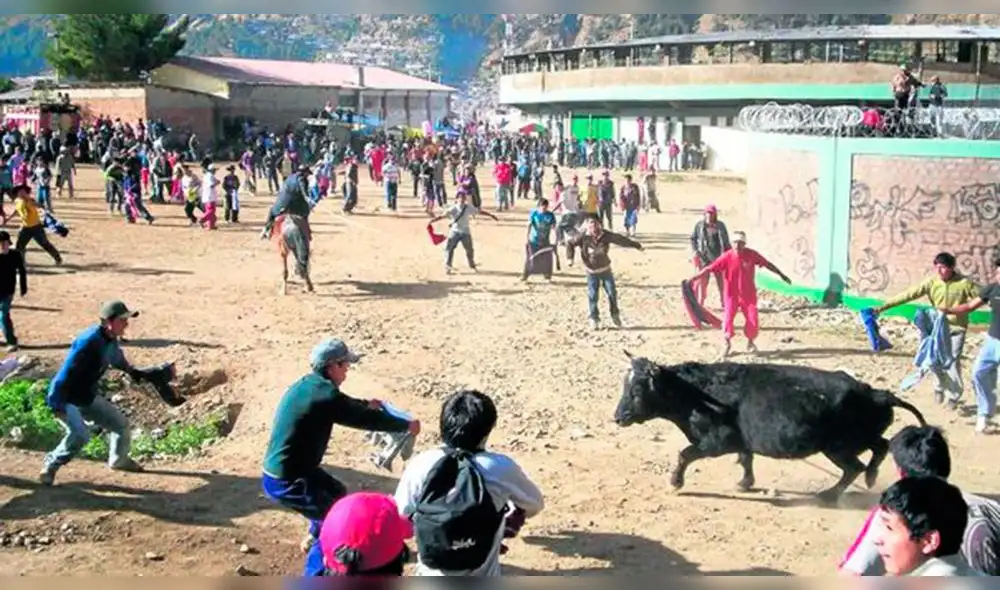 Huancavelica: médicos atenderán emergencias en jala toros y corridas