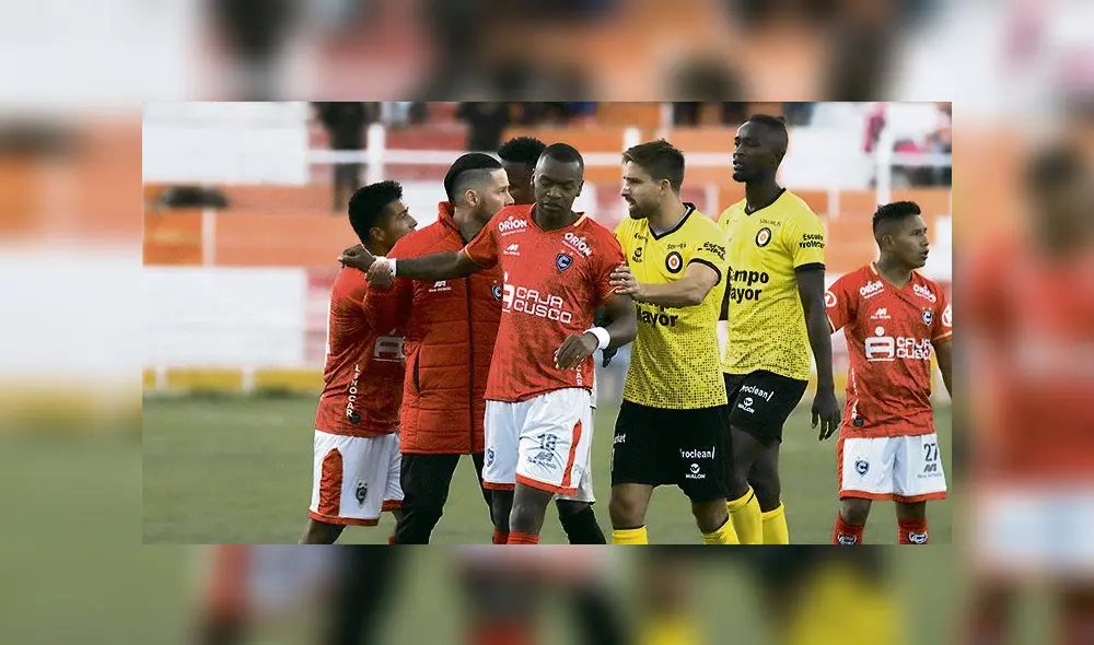 mal. Cienciano no la pasa bien en el torneo por el ascenso. mal. Cienciano no la pasa bien en el torneo por el ascenso.