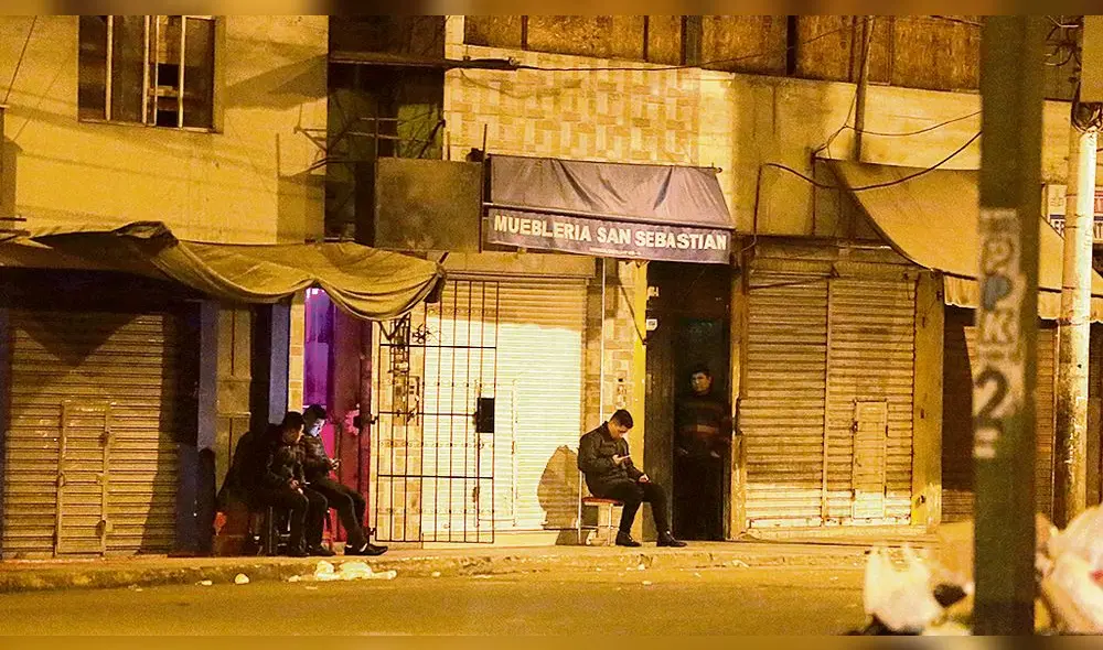 en funcionamiento. Local nocturno El Amanecer sigue operando en la Av. Mariscal Castilla. en funcionamiento. Local nocturno El Amanecer sigue operando en la Av. Mariscal Castilla.