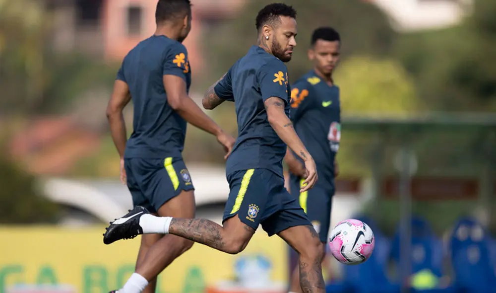 Perú y Brasil se verán las caras este martes 13 por las Eliminatorias Qatar 2022. Foto: AFP.