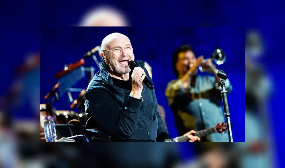 Cantante Phil Collins brinda concierto en silla de ruedas [FOTOS]
