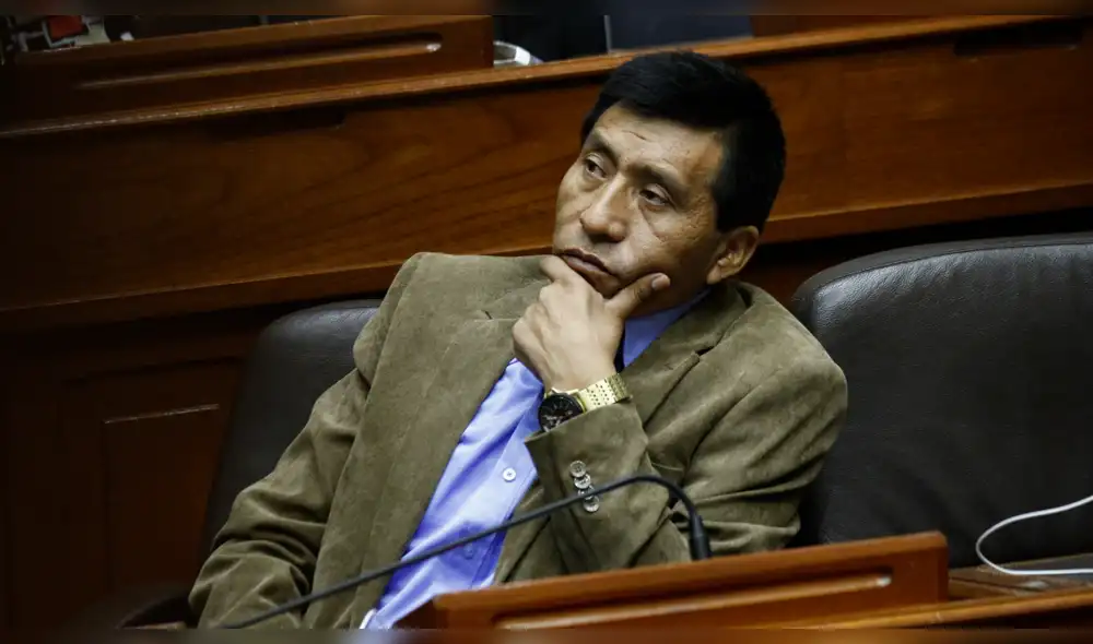 Mamani sin inmunidad parlamentaria: ¿Fiscalía puede solicitar prisión preventiva?