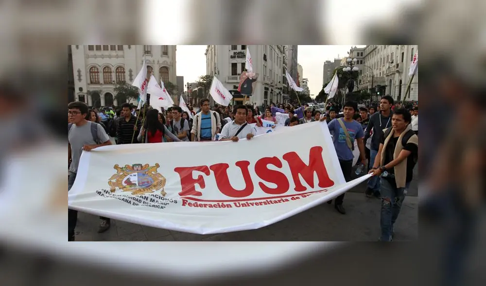 Alumnos de universidades públicas piden que se garantice adecuado acceso a clases virtuales. (Foto: Juan Ayala / La República)