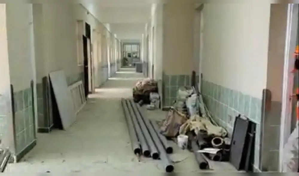 Hospital COVID-19 de Arequipa sigue en proceso de refacción desde hace un mes. Hospital COVID-19 de Arequipa sigue en proceso de refacción desde hace un mes.