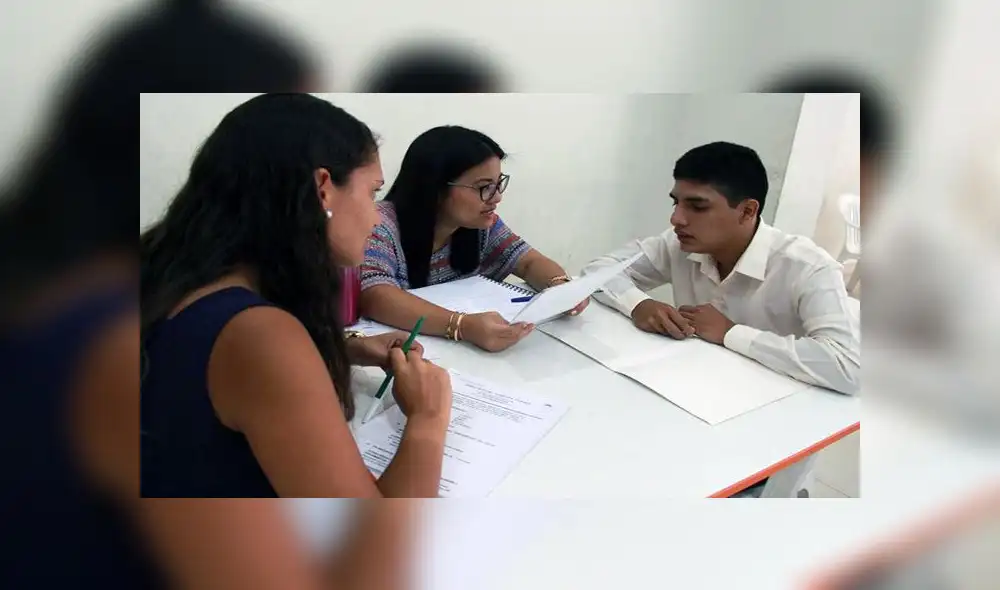 Realizan feria laboral para personas con discapacidad