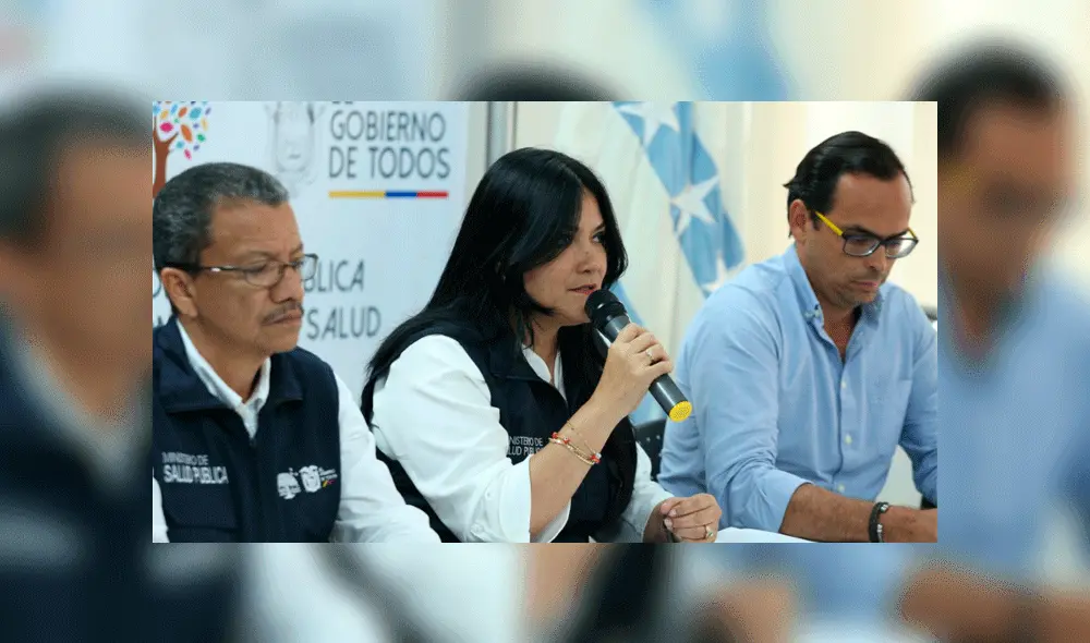 Coronavirus: autoridades ecuatorianas buscan a pasajeros que viajaron junto con mujer confirmada como primer caso Coronavirus: autoridades ecuatorianas buscan a pasajeros que viajaron junto con mujer confirmada como primer caso