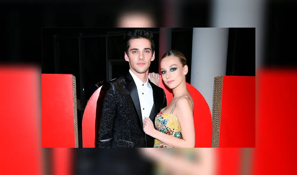 Álvaro Rico y Ester Expósito