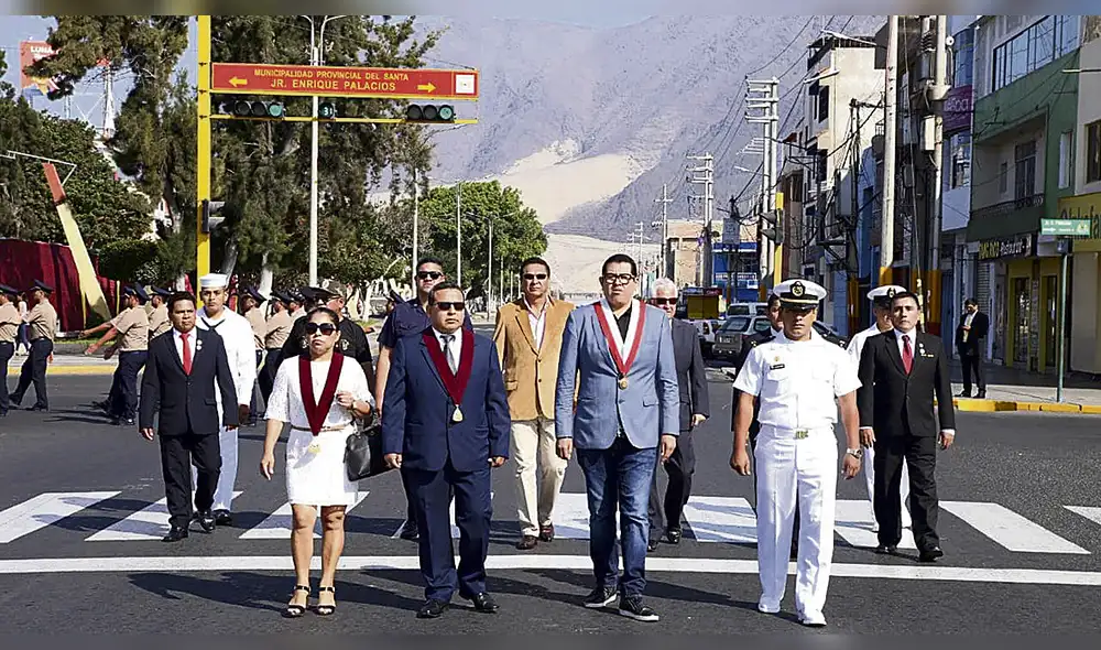 Domínguez apoya que Gore Áncash y municipios ejecuten obras de reconstrucción