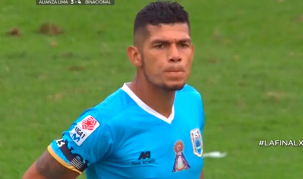 John Fajardo anotó en propia puerta el segundo de Alianza Lima sobre Binacional. | Foto: Gol Perú John Fajardo anotó en propia puerta el segundo de Alianza Lima sobre Binacional. | Foto: Gol Perú