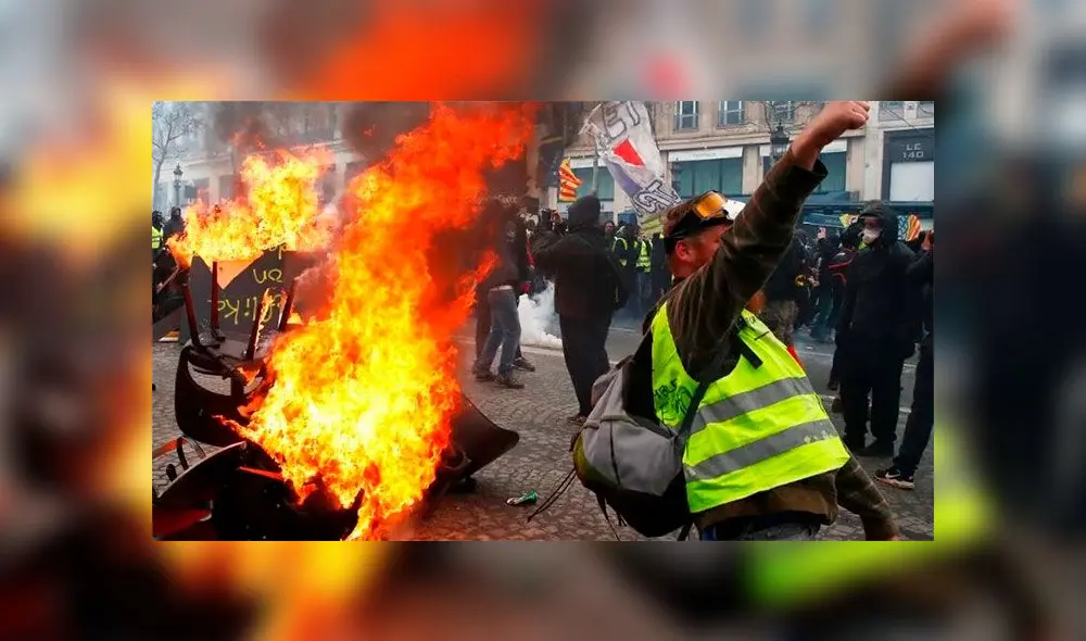 El movimiento de los 'chalecos amarillos' estremeció Francia en protesta contra el Gobierno. Foto: AP El movimiento de los 'chalecos amarillos' estremeció Francia en protesta contra el Gobierno. Foto: AP