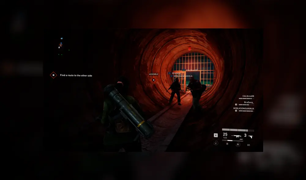 Se juega en equipos de hasta 4 (como Left 4 Dead) y hasta tiene un modo de enfrentamiento entre equipos.