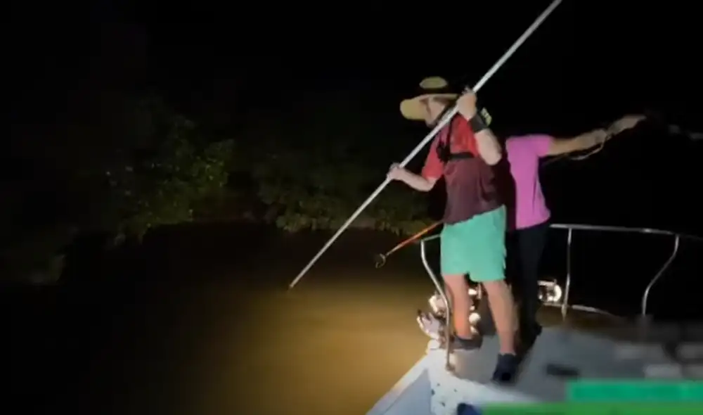 Desliza hacia la izquierda para ver las imágenes del video viral. Foto: Captura de YouTube. Desliza hacia la izquierda para ver las imágenes del video viral. Foto: Captura de YouTube.