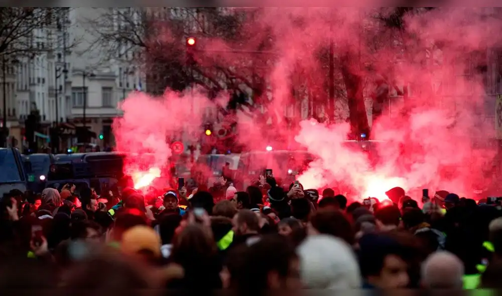 “La redacción me exige sangre”: Rusia denuncia ‘fake news’ sobre protestas en Francia “La redacción me exige sangre”: Rusia denuncia ‘fake news’ sobre protestas en Francia