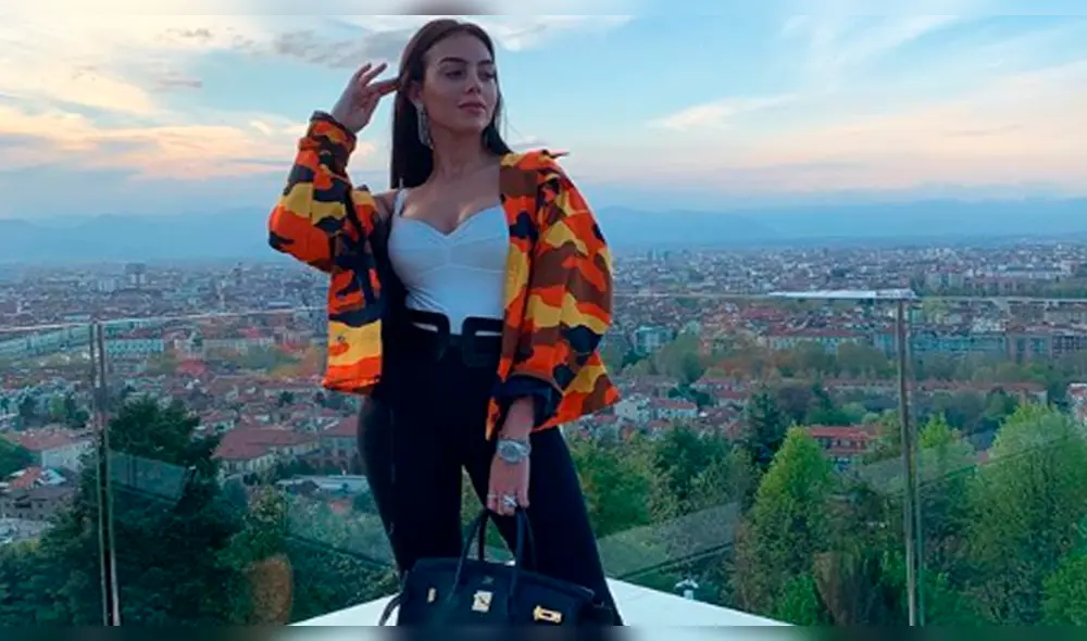 Georgina Rodríguez se roba miradas al mostrar su voluptuoso derrier [VIDEO]