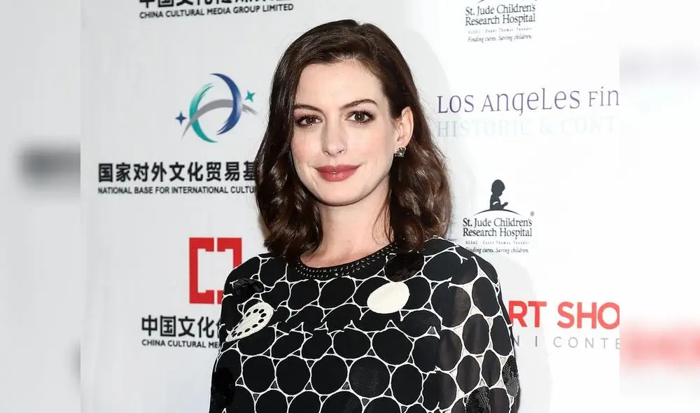 Anne Hathaway.
