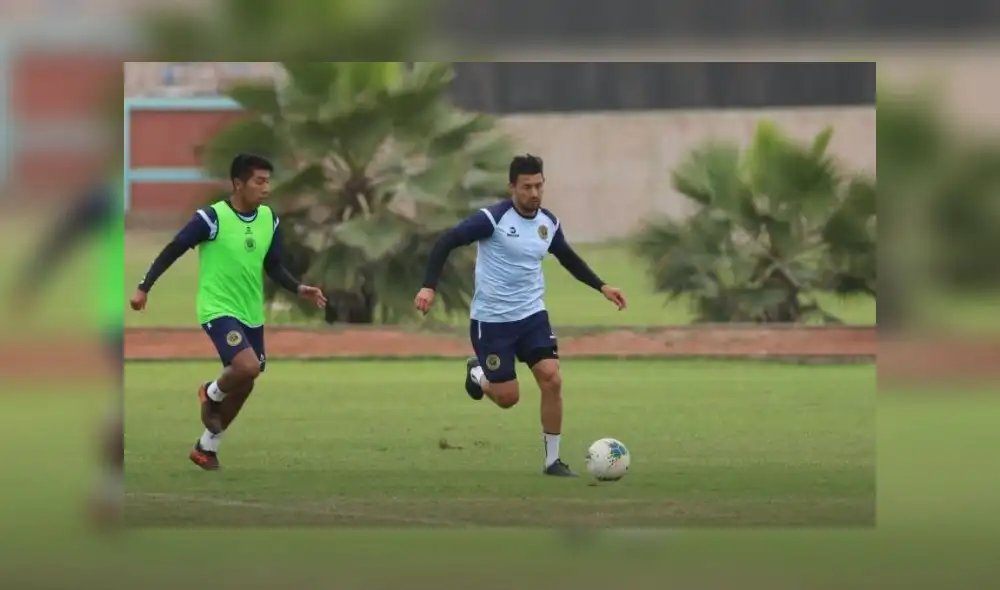 Aranda le aporta experiencia al medio campo de Cusco FC (Foto: Prensa Cusco FC)