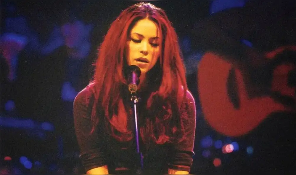 Shakira en un concierto para MTV en 1999 .Foto: Instagram