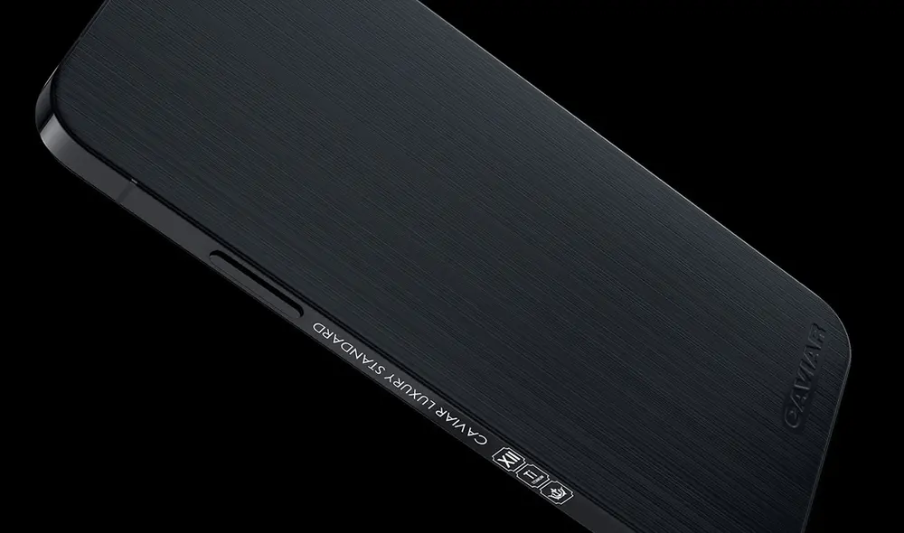 Tapa trasera con revestimiento láser negro duradero. Foto: Caviar