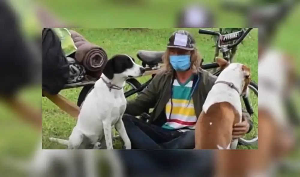 Viajero afirma que si no le permiten volar con sus mascotas, regresará a Argentina pedaleando. Foto: Captura.
