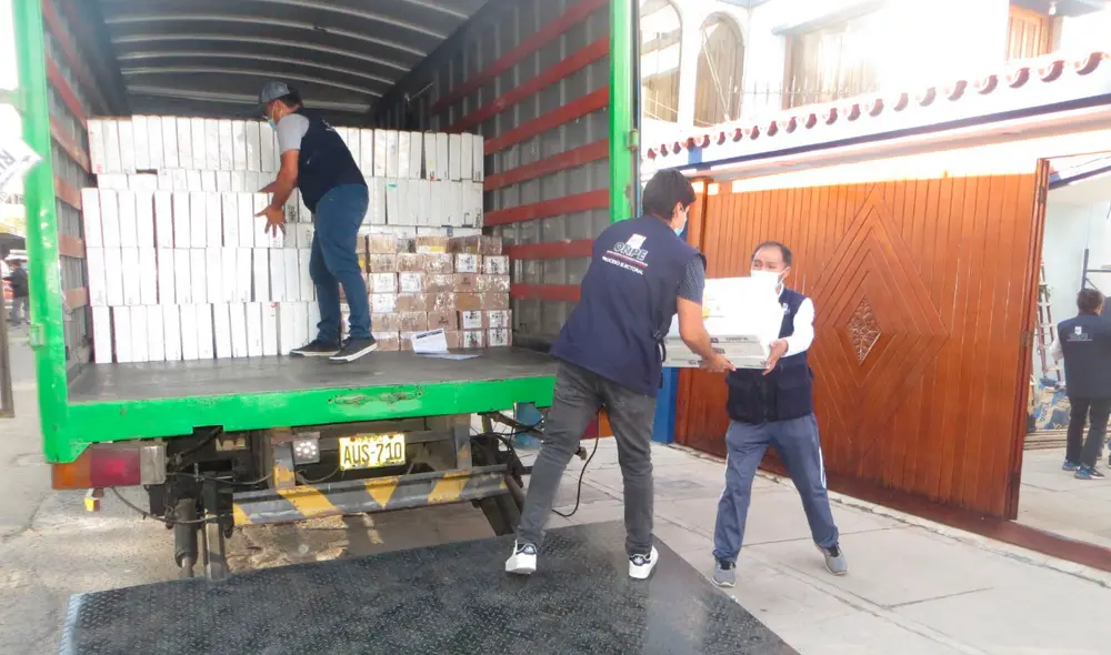 Según padrón, 64.001 electores participarán en comicios internos. Foto: ONPE. Según padrón, 64.001 electores participarán en comicios internos. Foto: ONPE.