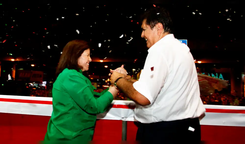 Árbitro que favoreció a Odebrecht aportó a campaña de Alan García y Lourdes Flores Árbitro que favoreció a Odebrecht aportó a campaña de Alan García y Lourdes Flores