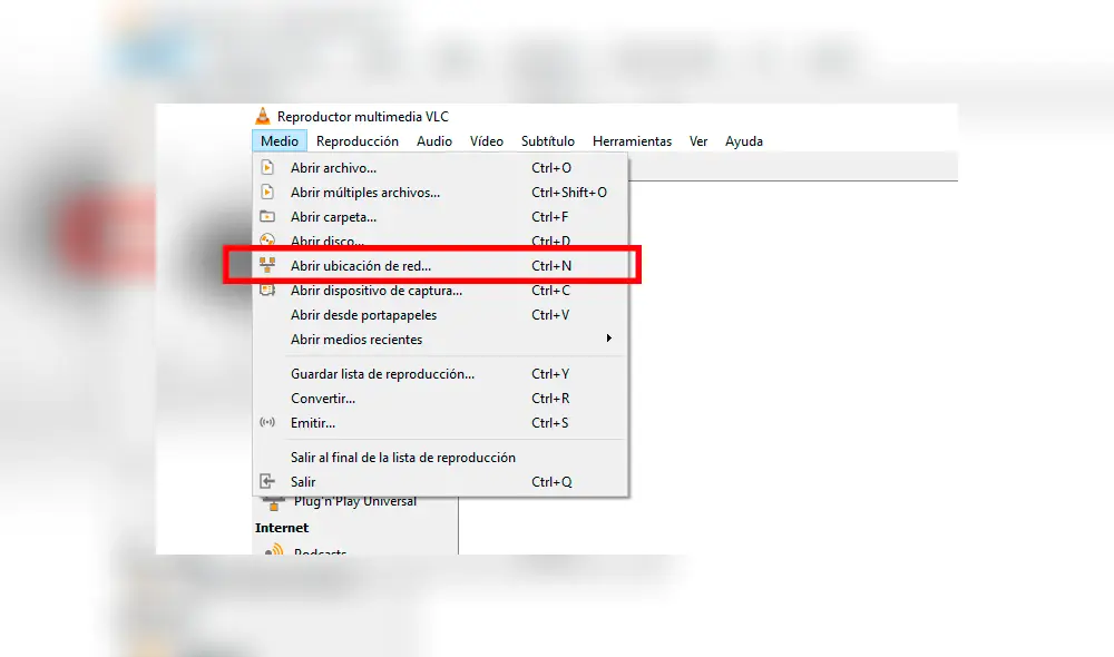 En VLC, Ve a Medios y Abrir ubicación de red. Imagen: captura.