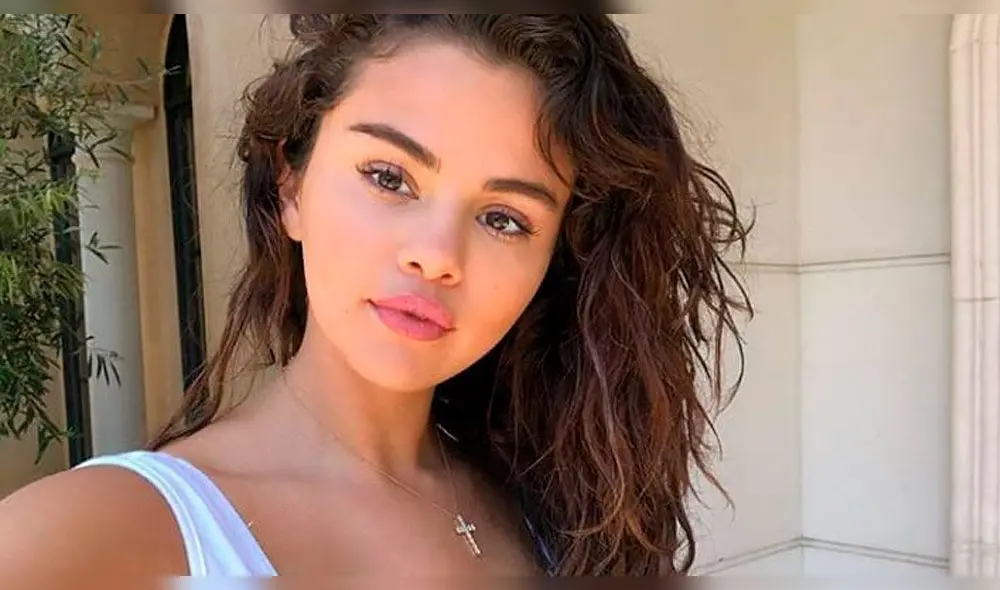 Selena Gomez lanza su línea de maquillaje. Foto: Instagram