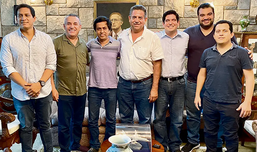 La lista: Manuel Merino, Daniel Urresti, entre otros, integrarían la próxima Mesa Directiva 2020. Foto: Twitter La lista: Manuel Merino, Daniel Urresti, entre otros, integrarían la próxima Mesa Directiva 2020. Foto: Twitter