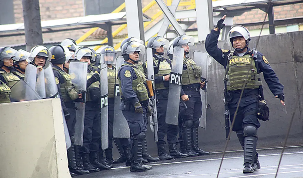 Coincidencia. El consorcio que ganó el contrato para la venta de chalecos antibalas es el mismo que obtuvo la licitación para chalecos antimotines. (Foto: Michael Ramón)