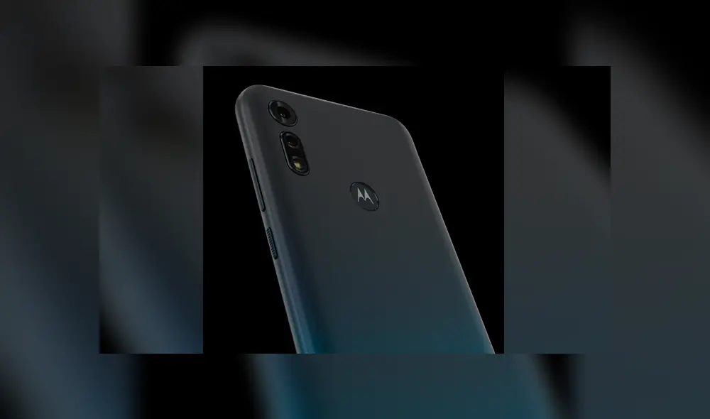 Cuenta con una cámara principal de 13 MP que se complementa con un sensor de profundidad de 2 MP.