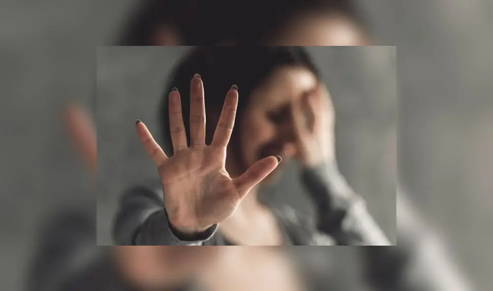 El “Barbijo rojo” es un código que debe usar todas mujer u otras persona, víctima de violencia de género. El “Barbijo rojo” es un código que debe usar todas mujer u otras persona, víctima de violencia de género.