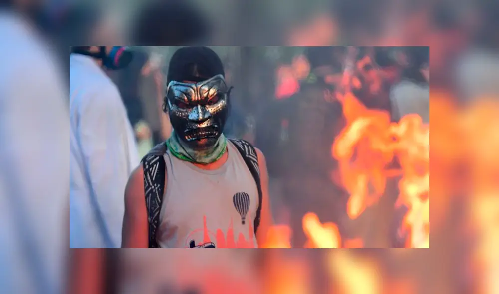 Los chilenos salieron a protestar de una forma peculiar por Halloween. Los chilenos salieron a protestar de una forma peculiar por Halloween.