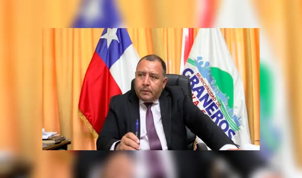 Claudio Segovia sostuvo que se vio en la obligación de entregar las drogas al paciente con COVID-19.