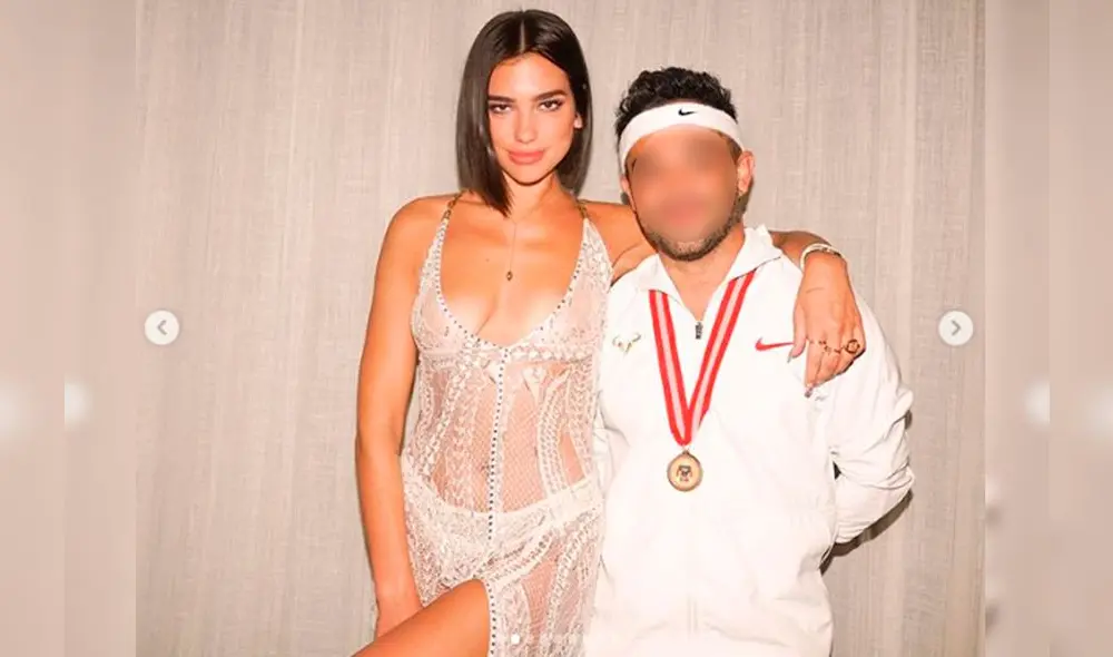 Dua Lipa celebró su cumpleaños con vestido de transparencias en Instagram