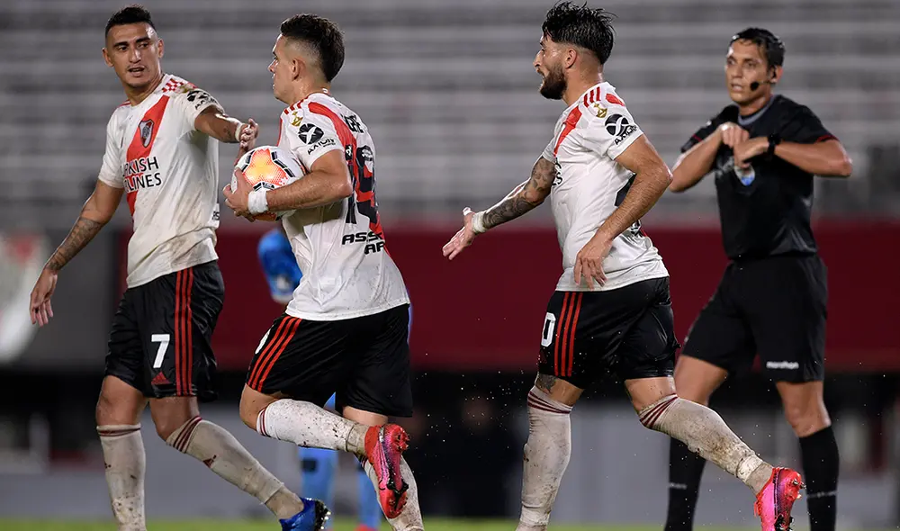 El partido River Plate vs. Binacional se juega HOY EN VIVO por la fecha 2 del grupo D de la Copa Libertadores 2020. | Foto: EFE